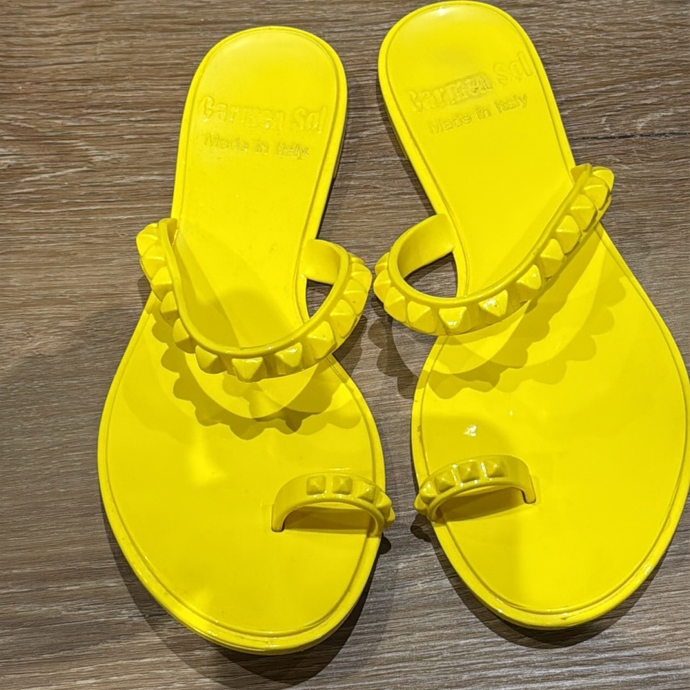Pre-owned sandals - Picture 2 of 4